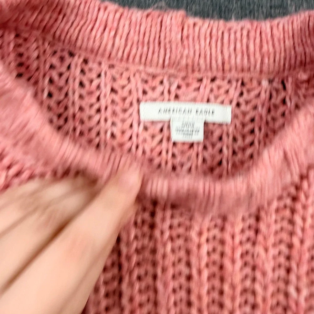 American Eagle Sweater Women's Small Pink‎ Chunky Ribbed Knit Crewneck Pullover